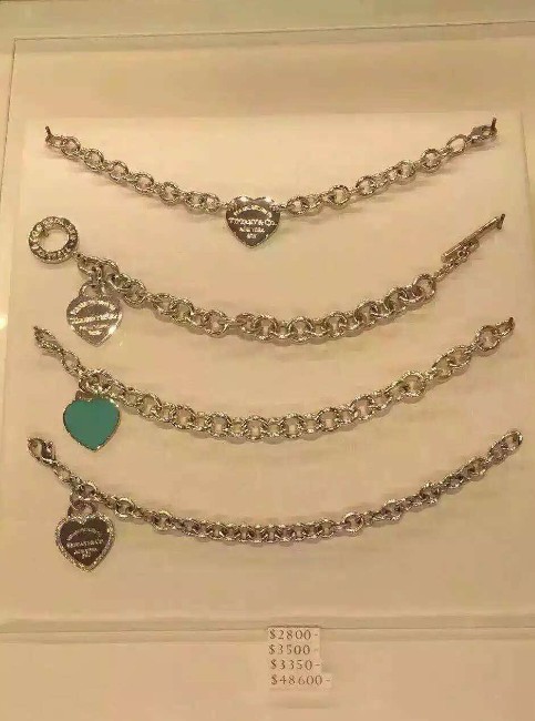 香港购物：实拍HK蒂凡尼tiffany 七夕礼物手链等最新报价