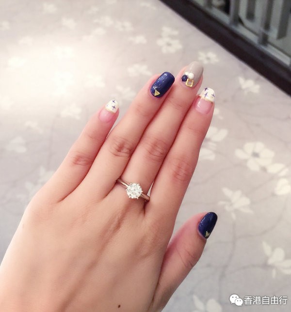 香港自由行攻略：三朵小花的HK行 Tiffany闪闪、卡地亚对戒、爱马仕丝巾皮带、香奈儿钱包、LV包包