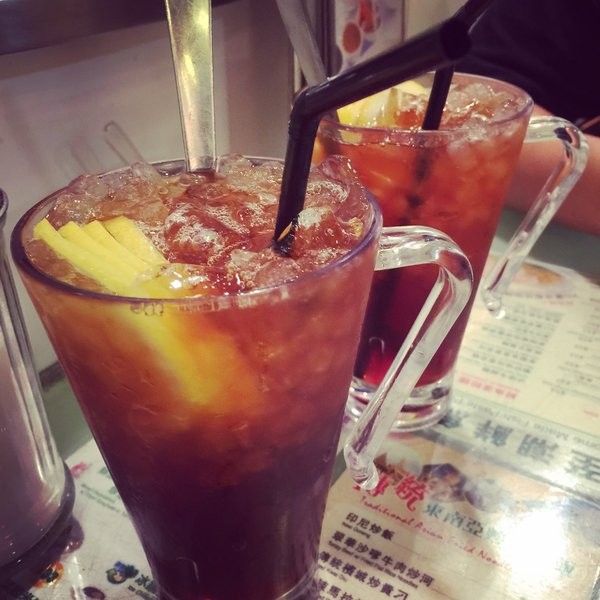 婚前带球暴走香港～闪闪，伯爵对戒周生生大明咒手镯，BV控都搞定