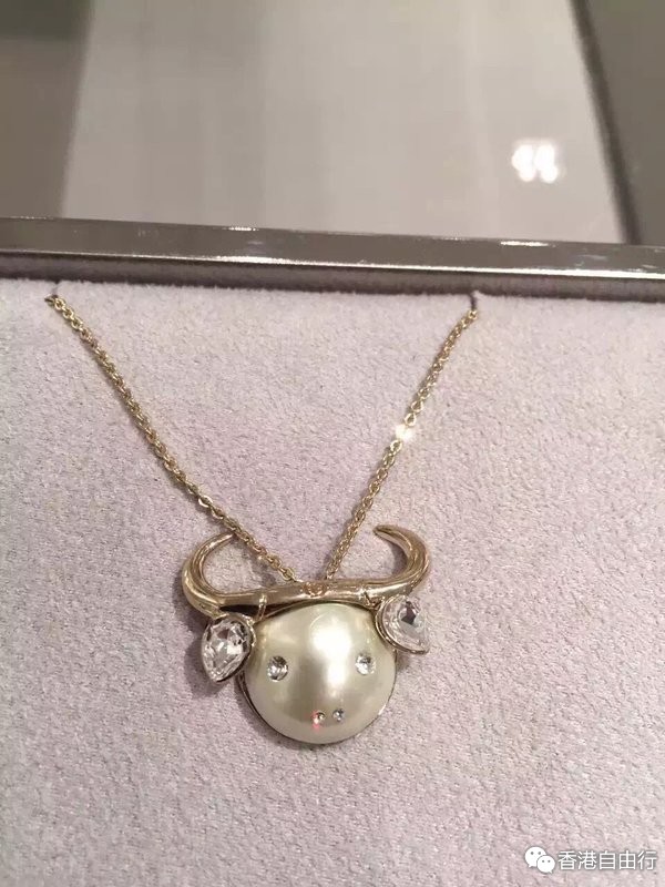 香港晒货：Dior十二星座项链、YSL包包、Dior鞋子7折款、VCA梵克雅宝