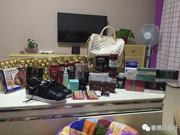 香港晒货：去HK2天的成果及价格地址分享（tiffany对戒、LV speedy30肩带款、周生生、mk钱夹、红吕、免税烟）