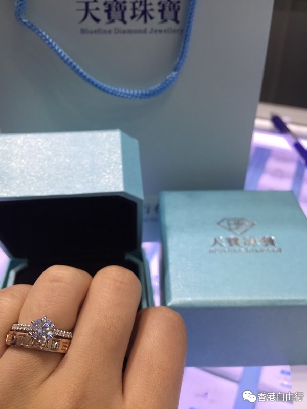 香港晒货：bluefine钻戒棒棒哒，还去东荟城入手了巴宝莉包包