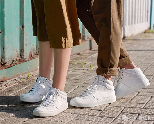 香港时尚：JIMMY CHOO 时尚运动鞋送给最亲爱的他/她（附价格）