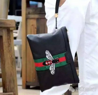 香港时尚：GUCCI（古驰）专柜经典小蜜蜂男士手包 潮男必备哟