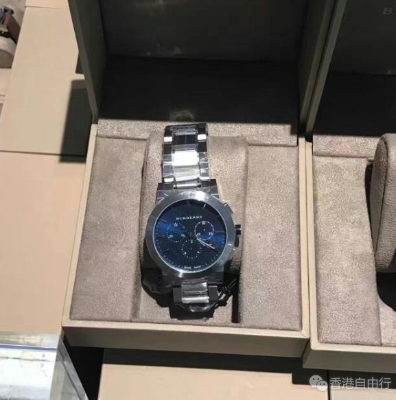 香港晒货：2月3日在港买买买 实拍巴宝莉手表、虎牌水壶、六福黄金价格