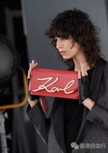 香港时尚：KARL LAGERFELD推出2017春夏全新标志性“SIGNATURE”系列手袋