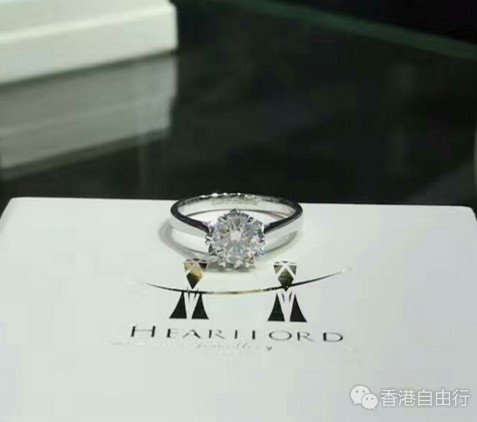 香港晒货：婚前HK采购Tiffany对戒、钻戒、东荟城coach钱包