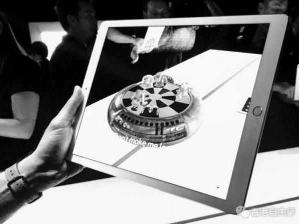 有了10.5寸iPad Pro 苹果可挑战Surface了