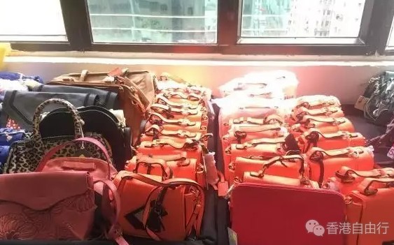 香港优惠：实拍bauhaus包包开仓低至2折！Salad、Herschel、Superdry劲减~买得多折扣越多！