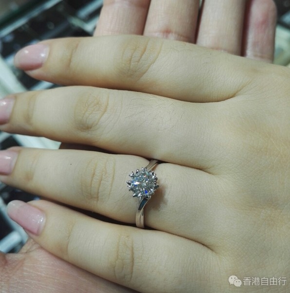 香港自由行攻略：HK一日游购入结婚闪闪及对戒、COACH+海吃海喝