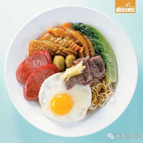 香港美食推介：8大好味捞面（手撕鸡鹅油捞粗+干拌担担面+茶记咖喱蟹王面）