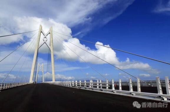 香港机管局拟斥30亿建中转站 接驳港珠澳大桥