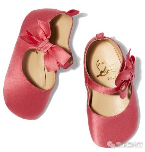 香港购物：Christian Louboutin出品儿童版红底鞋