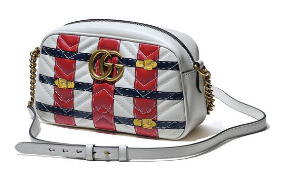 时尚品牌如BALENCIAGA、GUCCI、VALENTINO和GIVENCHY等秋冬新作