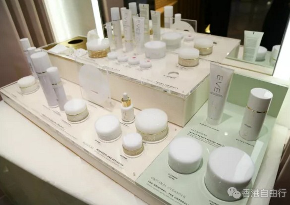 香港购物：EVE LOM 全球首间概念专门店于海港城隆重开幕