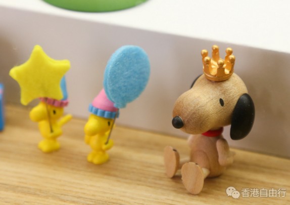 香港购物：诚品生活推出史努比木器系列