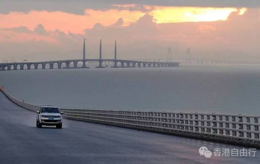 港珠澳跨境公交：大桥口岸穿梭巴士可5分钟1班