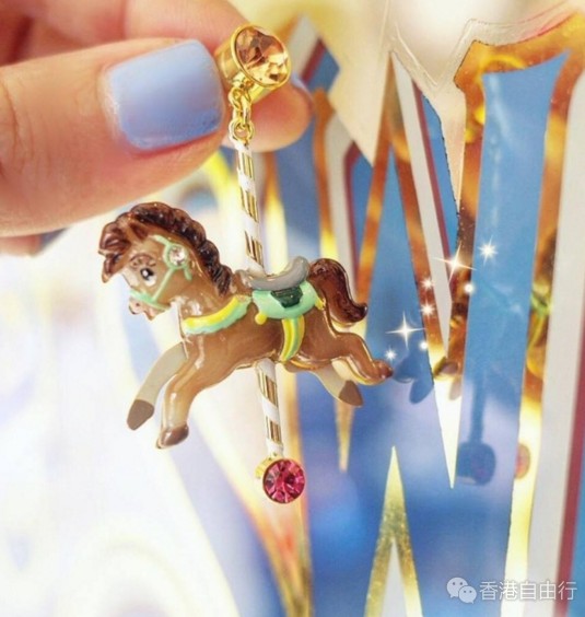 香港购物：Mushroom推出梦幻游乐场系列配饰