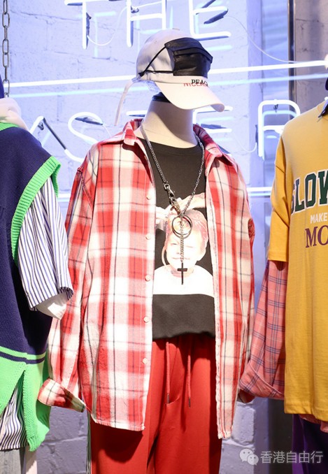 香港购物：AVENUE 1218推出多款运动套装