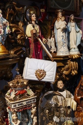 香港购物：Dolce&Gabbana杜嘉班纳2018秋冬新款Devotion手袋