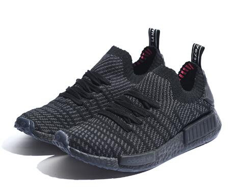 香港时尚：配色版本！ADIDAS ORIGIANLS NMD R1 STLT PRIMEKNIT球鞋
