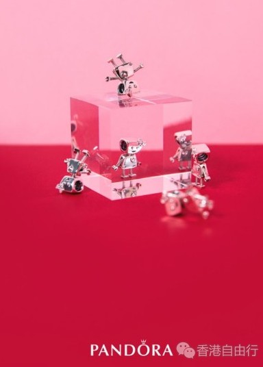 香港购物：PANDORA潘朵拉珠宝2018夏季新款“小贝拉”机器人串饰