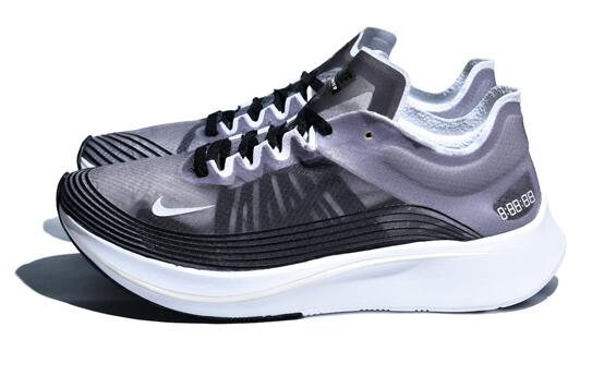 香港时尚：暗黑色调延伸！NIKE SPORTSWEAR ZOOM FLY SP鞋款