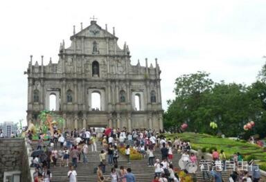 二季度澳门游客消费同比上涨20％