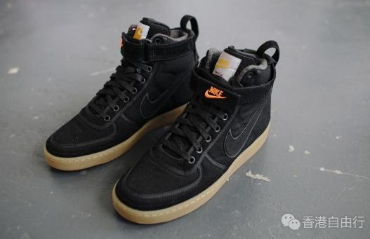 香港购物：Nike联手Carhartt WIP发布联名鞋款系列