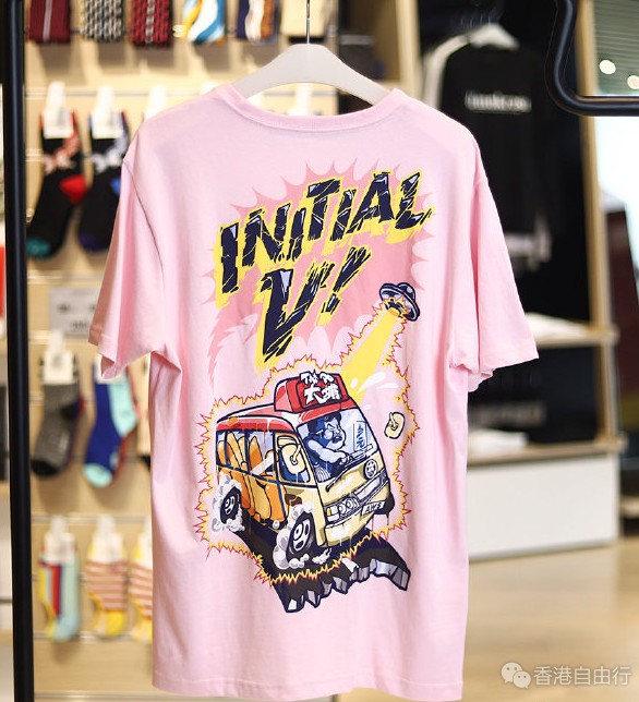 香港购物：HK品牌概念店姜馆特别推出港产映画T恤系列啦！