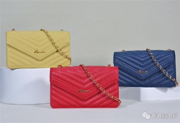 香港购物：PAPRIKA新品NEW IN—V纹真皮链条包