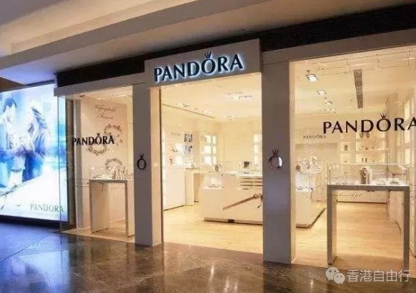 香港购物：潘多拉又送手镯啦！母亲节该送妈妈点特别的！好看的！！