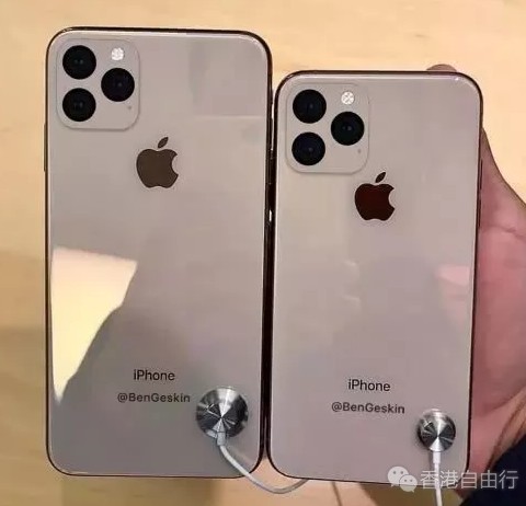 iPhoneXI/XI MAX机模曝光：浴霸式摄像头着实抢眼