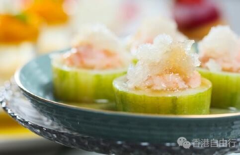 香港美食推介：Three on Canton 推出以燕窝和鲜果为主题的自助晚餐