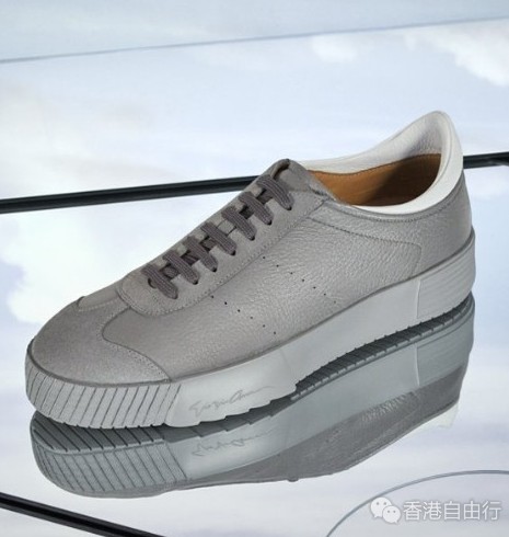 香港购物：Giorgio Armani 2019秋冬男士休闲鞋系列
