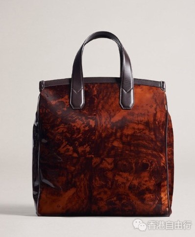 香港购物：dunhill登喜路2019秋冬Walnut Dash胶囊系列包包