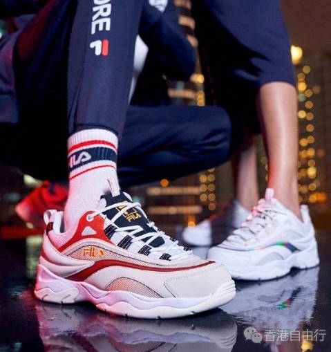 香港购物：FILA RAY新款老爹鞋2020夏季新品系列