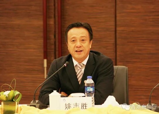 两会重磅提案！取得香港永久性居民身份后，可保留内地户口！