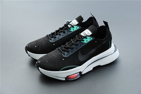 香港时尚：UNDEFEATED先行发售．NIKE全新概念型球鞋AIR ZOOM TYPE