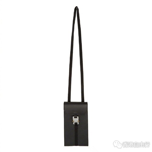 香港购物：SSENSE 推出折扣 1017 ALYX 9SM 经典扣具牛皮小包