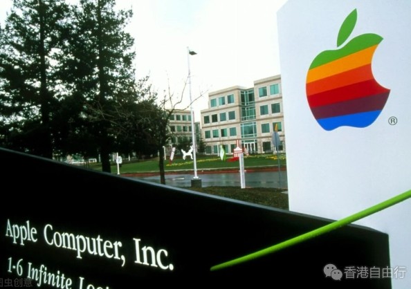 苹果内部备忘录显示，下周可能推出AirPods Studio