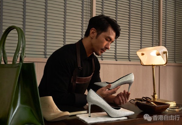 香港购物：CHARLES & KEITH 节庆系列的三大主题皆围绕着「给予喜悦与温暖」的精神