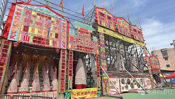 香港传统「飘色巡游」及「抢包山」再因疫情取消