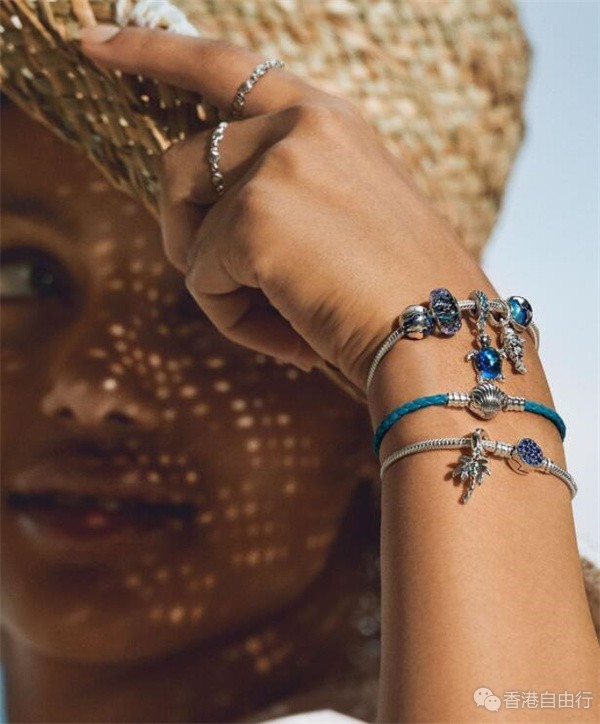 香港时尚：PANDORA 璀璨海星与碧波海洋手镯套装