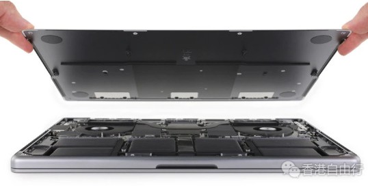 苹果开窍？新MacBook Pro全网首拆：电池居然更好换了