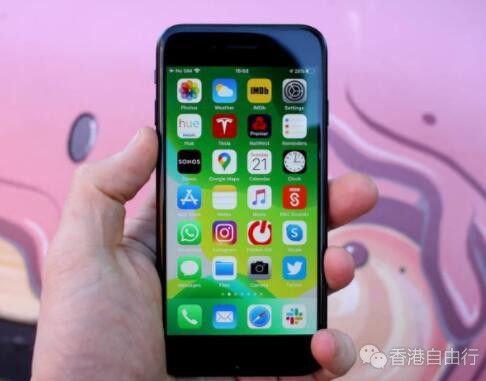 苹果有意增加入门机型，消息称 iPhone SE Plus 正测试中