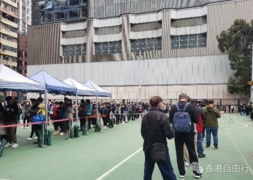 周二起 免费核酸检测改为“咽喉拭子样本”