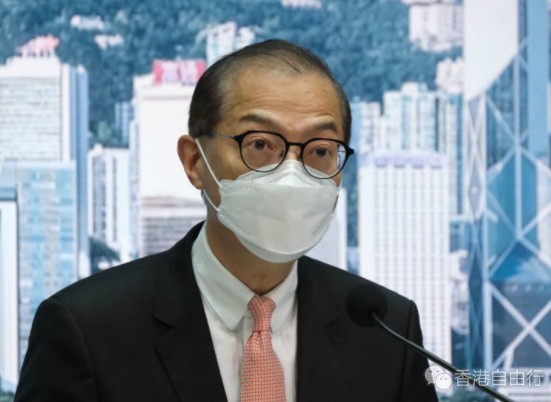 卢宠茂：“疫苗通”维持不变 一老一幼尽早打针