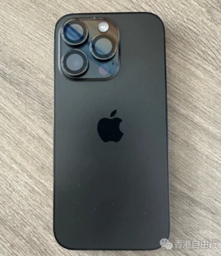 iPhone 14系列四款机型，哪两款值得入手？果粉给出中肯建议