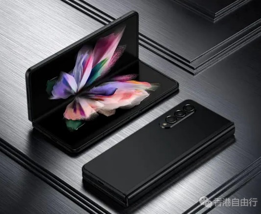 折叠屏手机逆势而上，iPhone万元机王者的地位可能不保